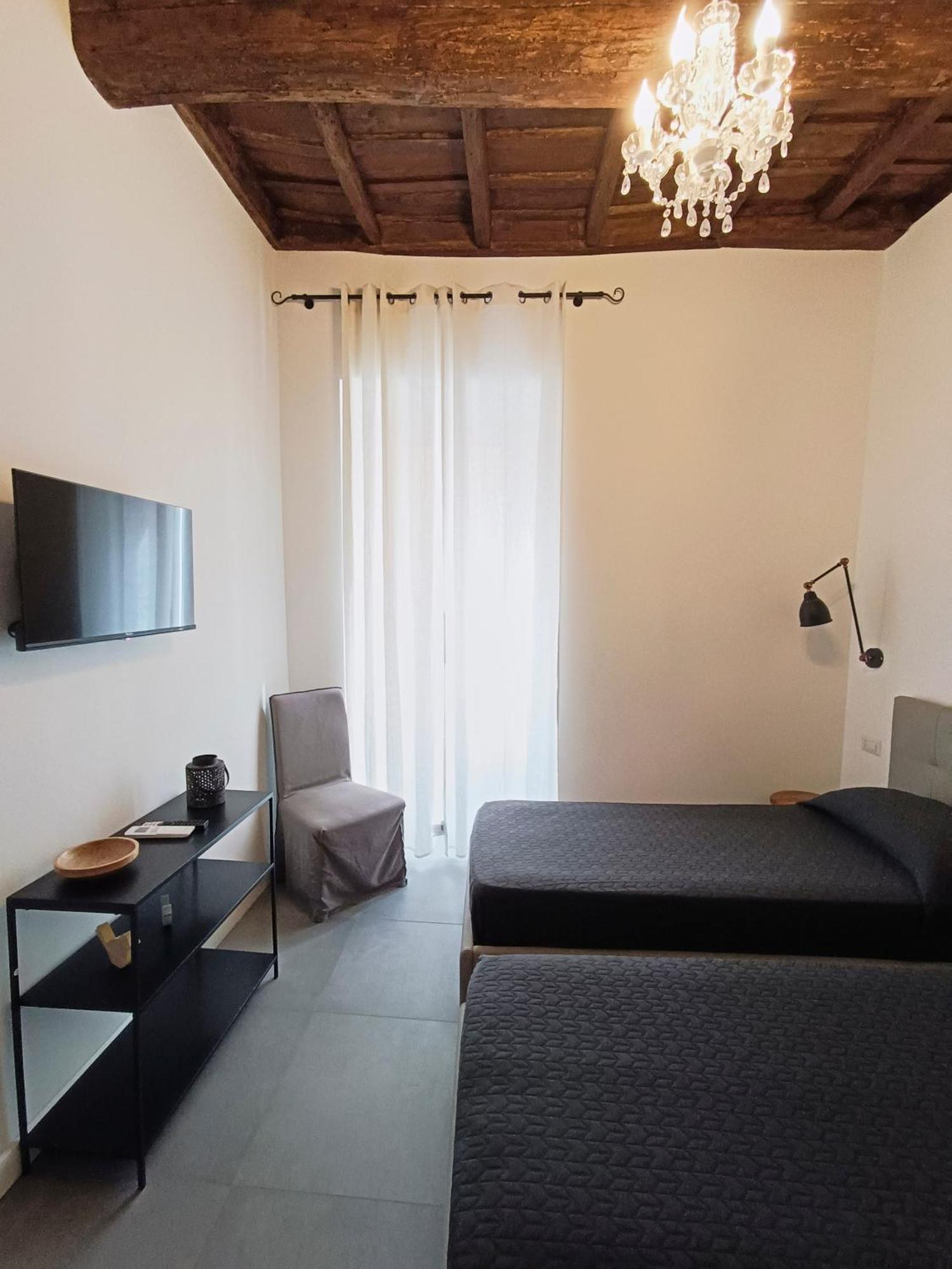 Appartement La Tua Casa A Viadelcorso à Rome Extérieur photo